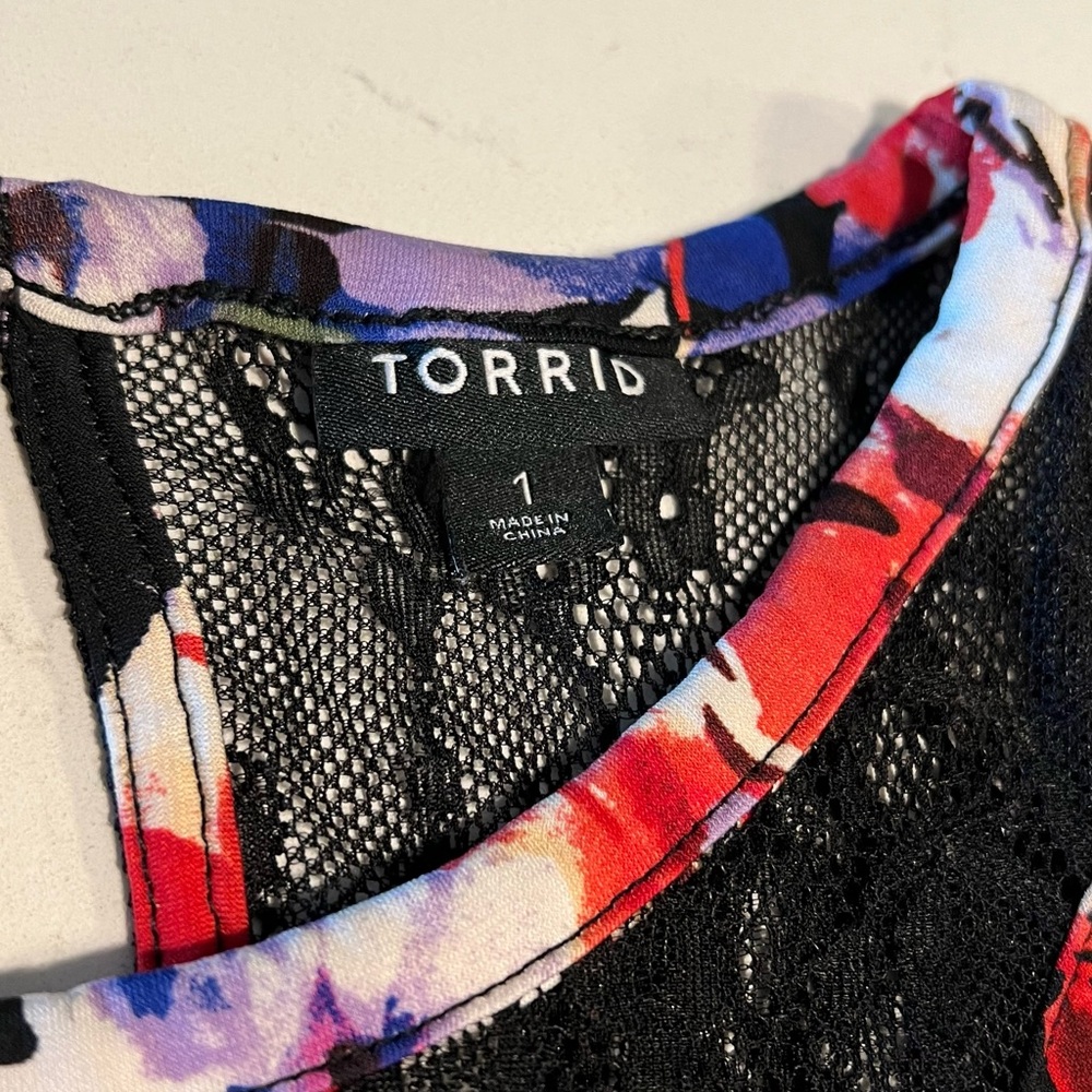Torrid Black and Red Midi Studio Knit Asymmetrical Dress size 1 - Picture 14 of 16